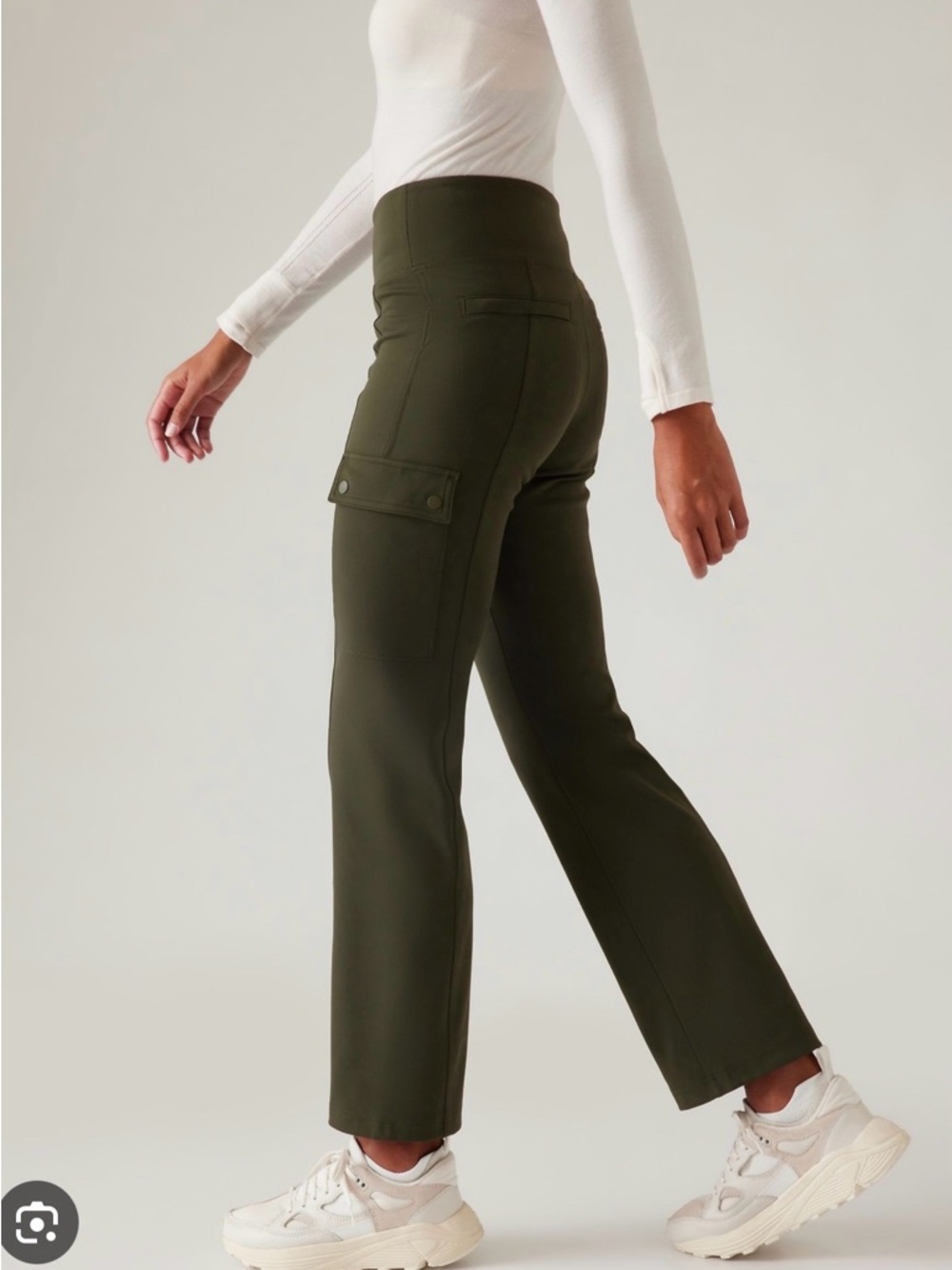 ✨Athleta‎ Delancey Cargo Pant Olive Green Straight Leg 30” XXS✨